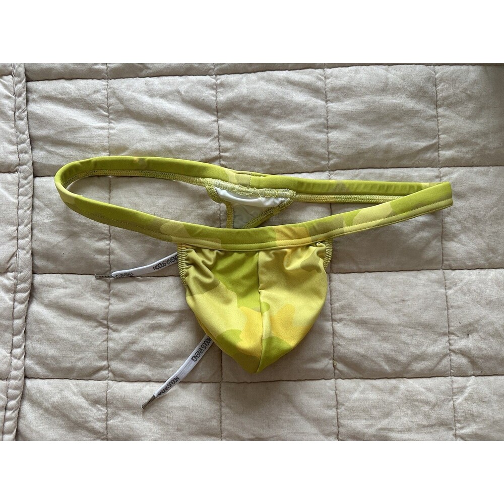 Modus Vivendi Men's Yellow Camo Thong Swimsuit Size Large